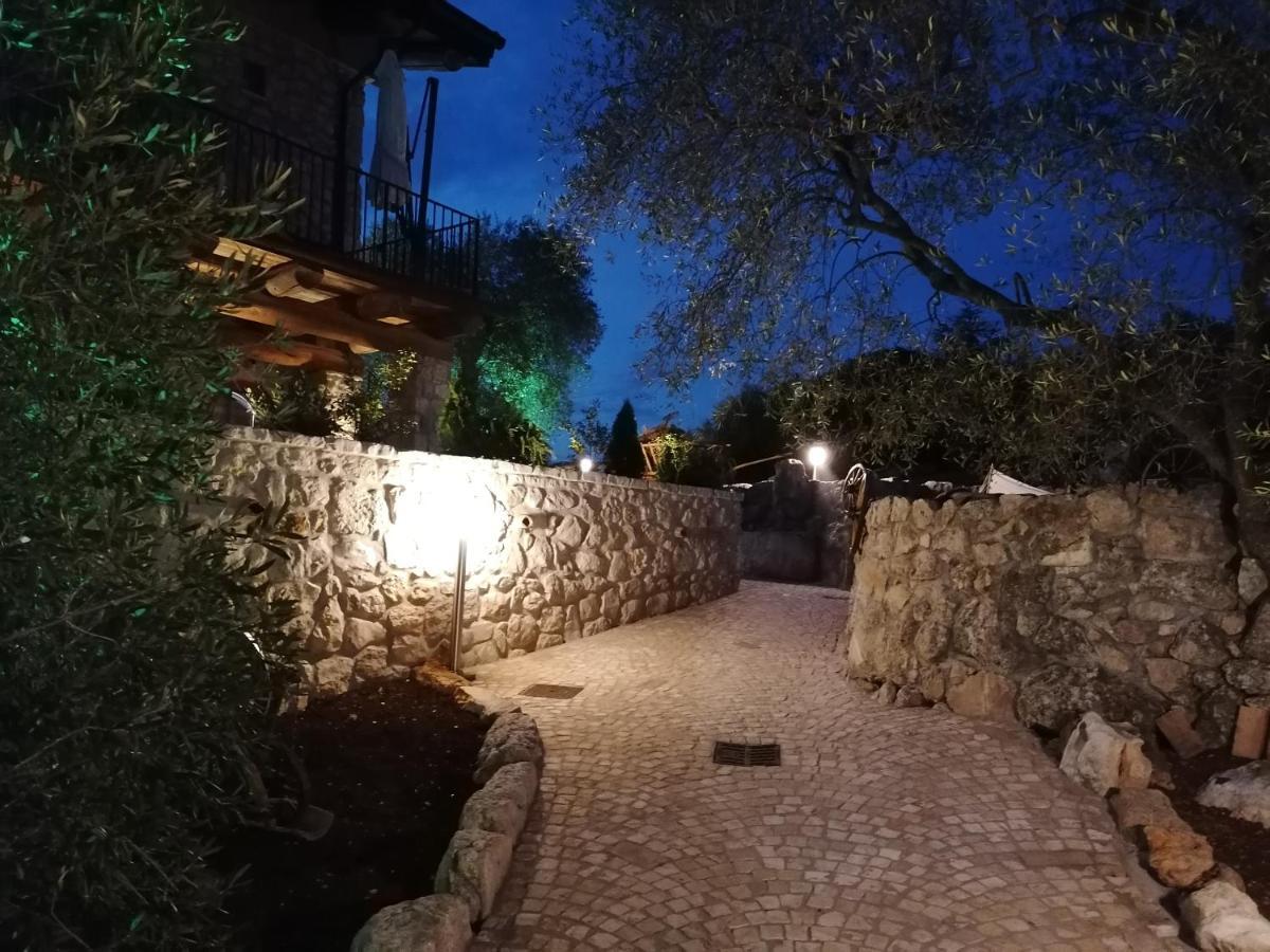 Come Prima Ausonia Exteriér fotografie